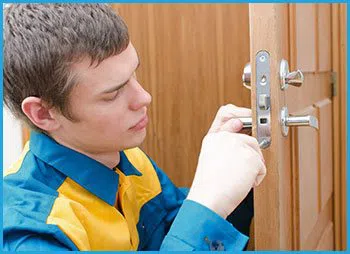 Lock Locksmith Services Richardson, TX 972-512-6389 - 5-lock-opening